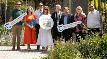 LEAF launch photo on Castle Street